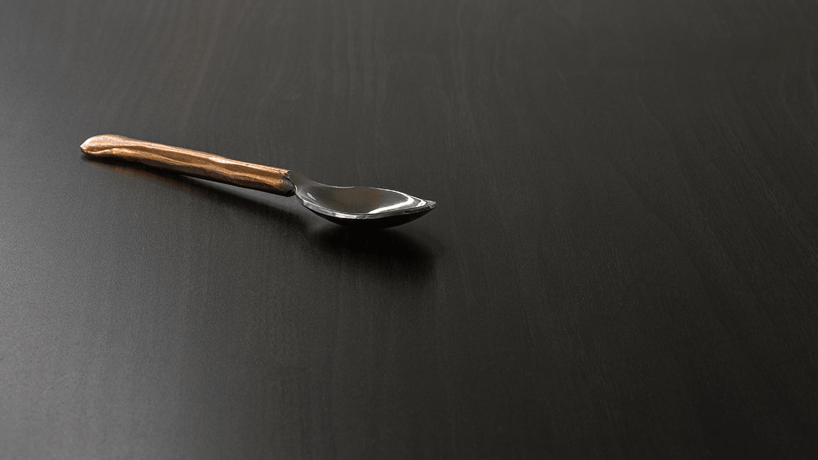 isataka STAR WARS Ahsoka Bracelet Adorned With A White Topaz, Blue